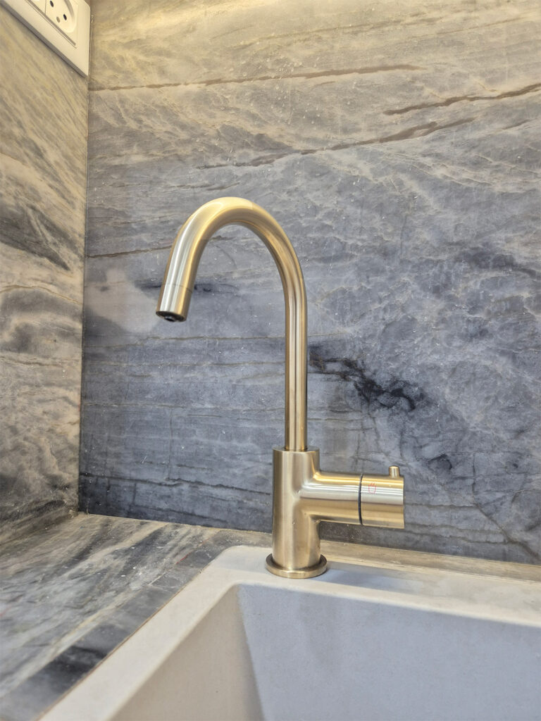 דגם נאיה זהב- 2100